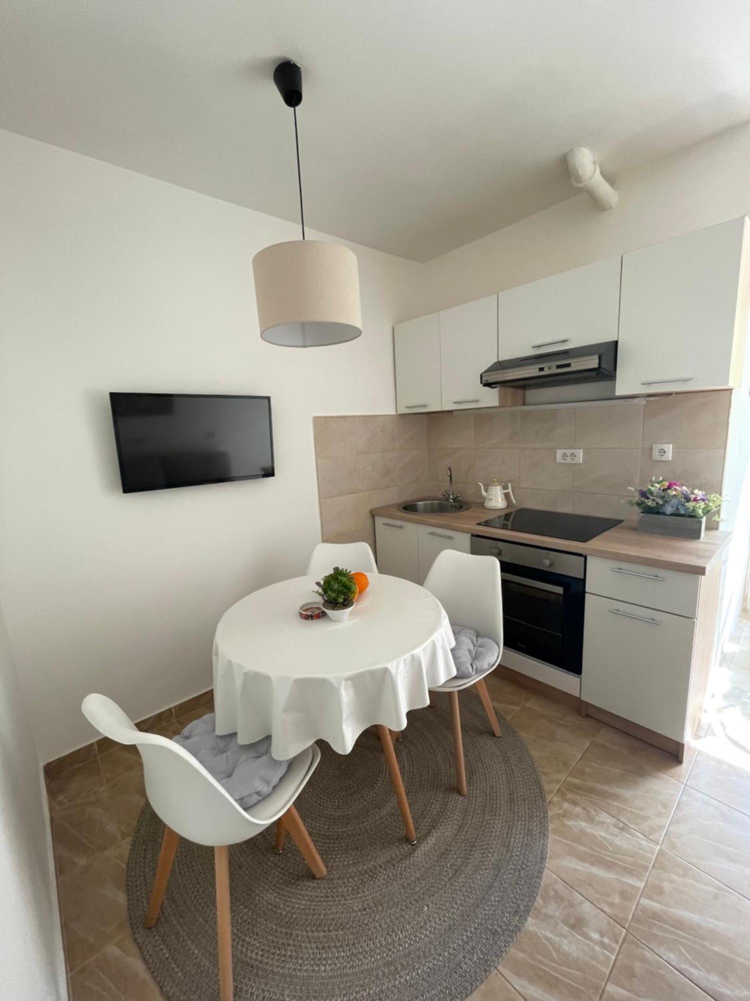 קוטור Apartment Maki מראה חיצוני תמונה
